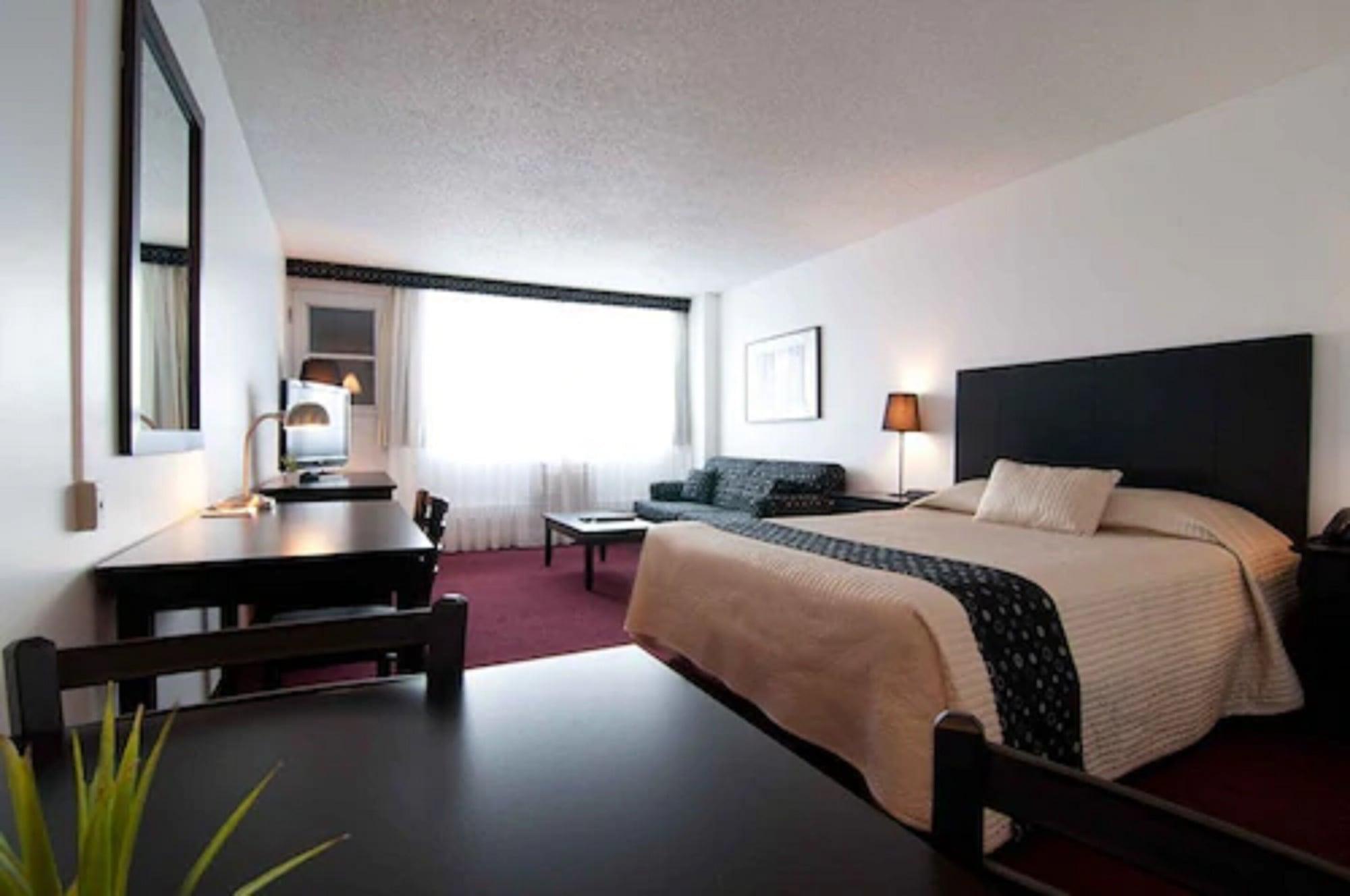 La Tour Belvedѐre Hotel Montréal Buitenkant foto